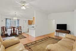 1012 Perrin Dr.  photo 4