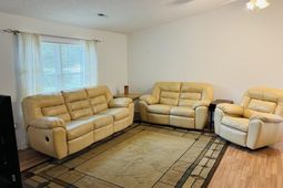 1012 Perrin Dr. photo 4