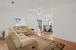 1012 Perrin Dr.  photo 4