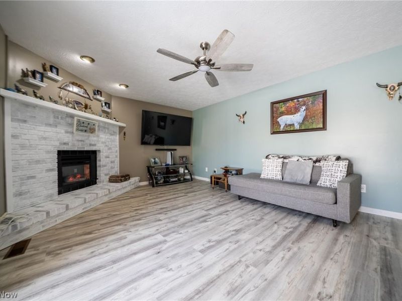 370 Lear Road, Avon Lake, OH 44012 Photo 19