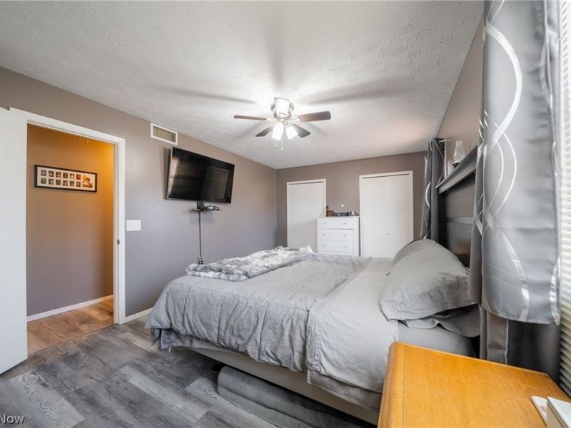 370 Lear Road, Avon Lake, OH 44012 Photo 22