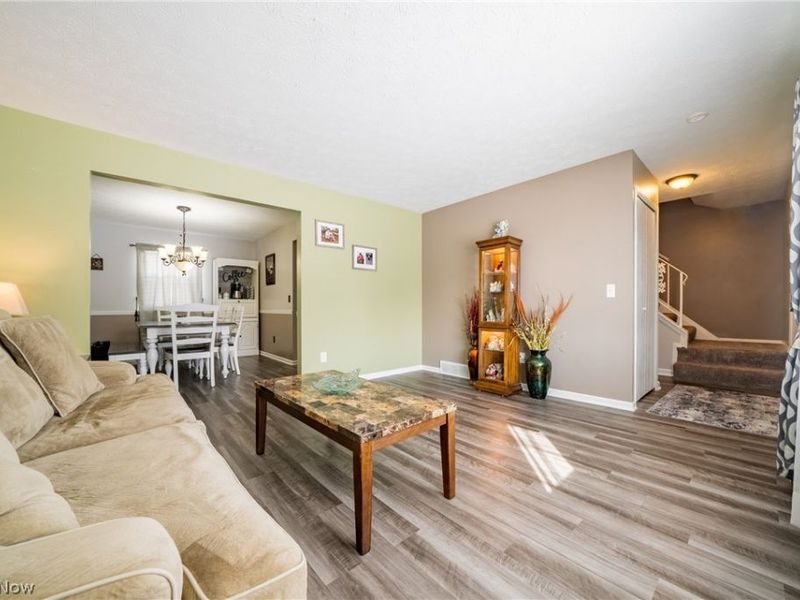 370 Lear Road, Avon Lake, OH 44012 Photo 8