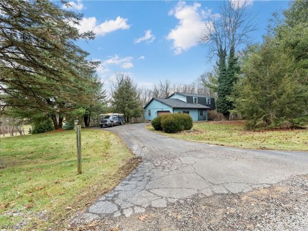 7589 Belp Cove, Millersburg, OH 44654