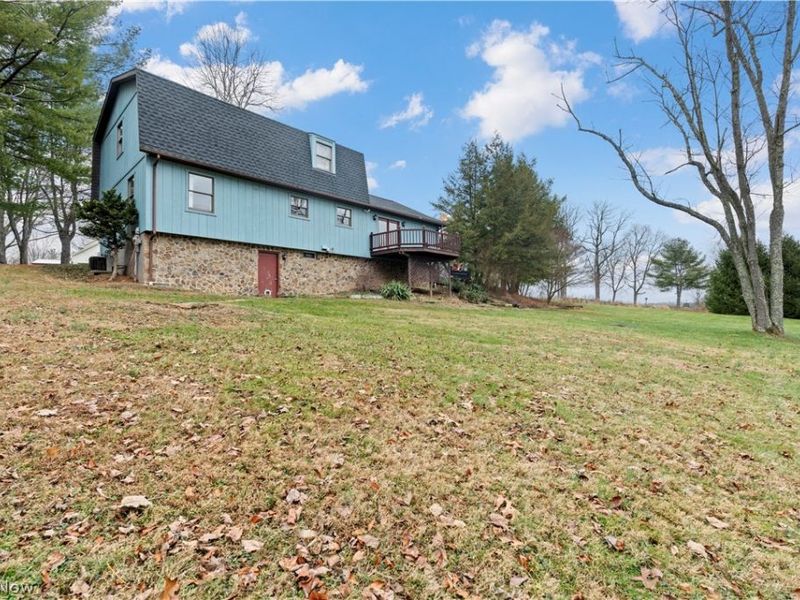 7589 Belp Cove, Millersburg, OH 44654 Photo 25