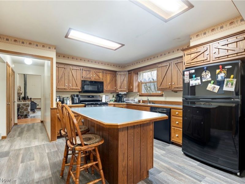 7589 Belp Cove, Millersburg, OH 44654 Photo 5