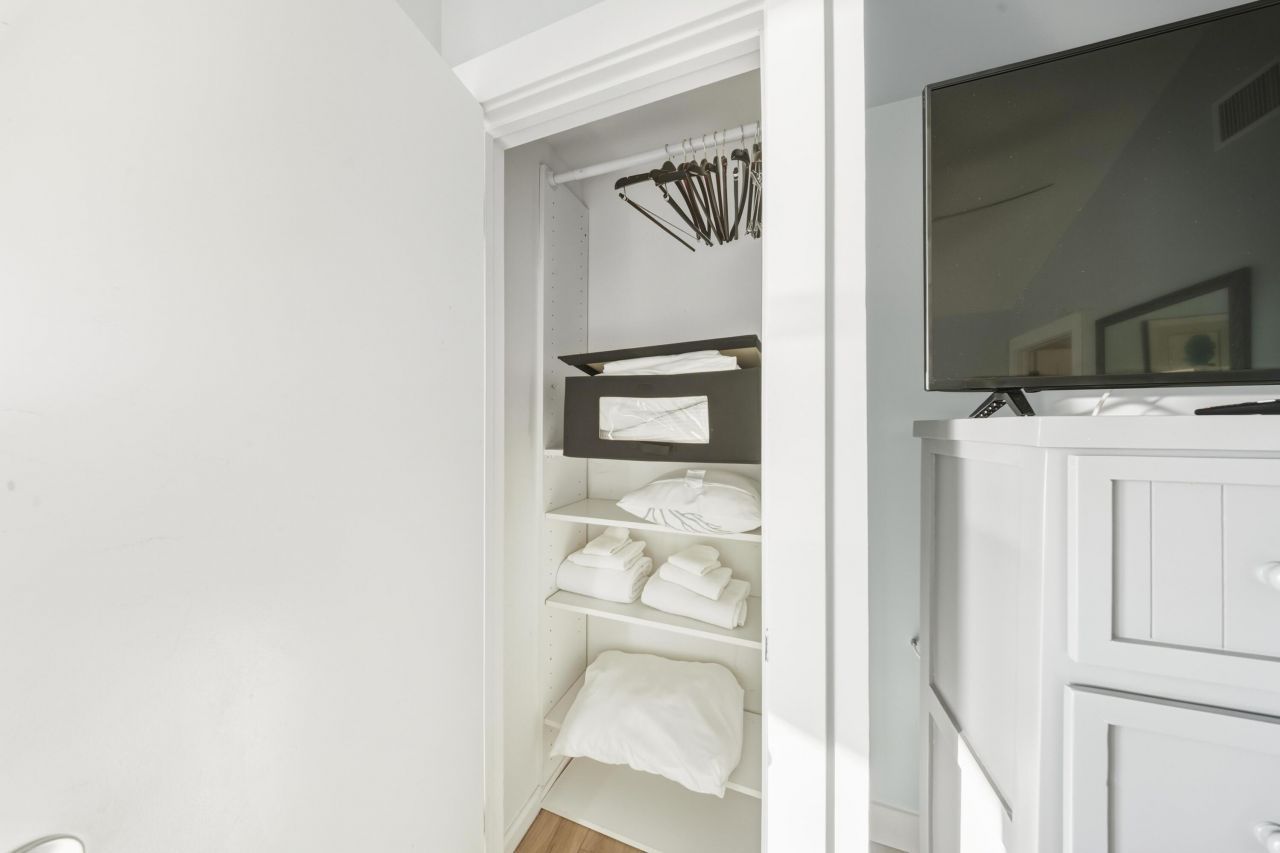 5106 Sunset Village Drive, Duck, FL 33050 Photo