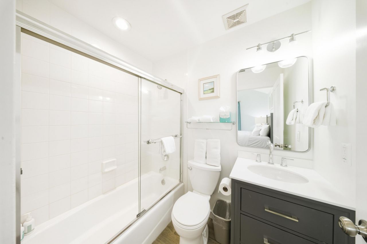 5106 Sunset Village Drive, Duck, FL 33050 Photo