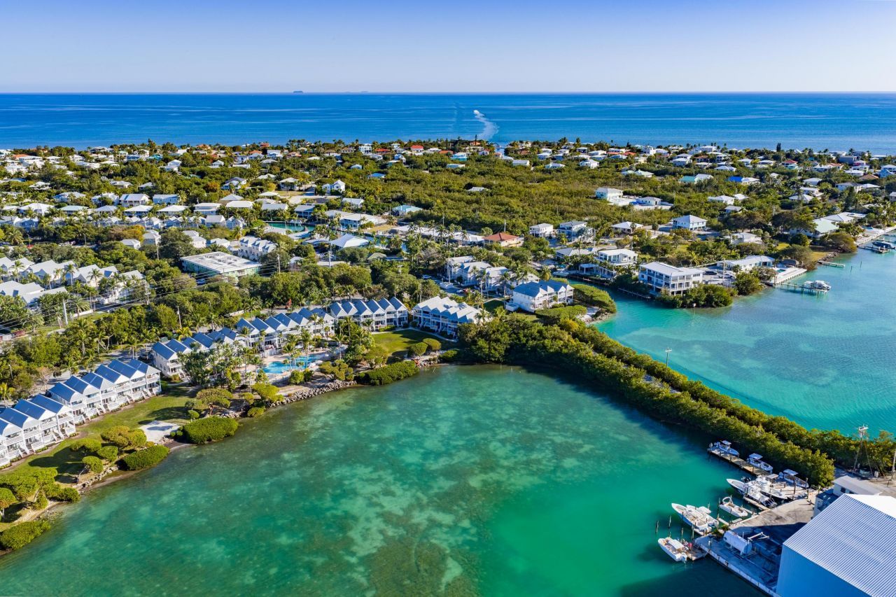 5106 Sunset Village Drive, Duck, FL 33050 Photo