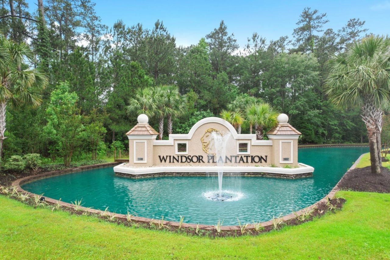 100 Machrie Loop Photo 38