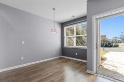 100 Machrie Loop photo 4