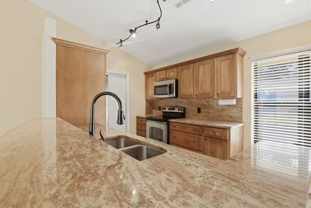 6285 N Mirror Lake Drive, Unit 6285, Sebastian, FL 32958 Photo