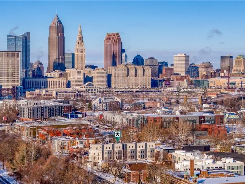 2149 Columbus Road, Cleveland, OH 44113 Photo 2