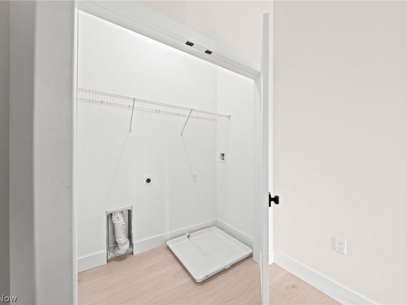 2149 Columbus Road, Cleveland, OH 44113 Photo 23