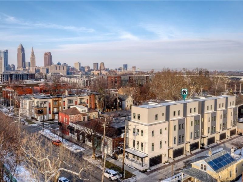 2149 Columbus Road, Cleveland, OH 44113 Photo 33