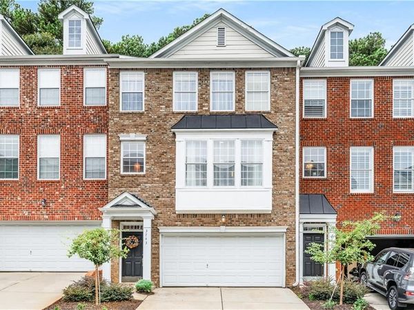 3743 Chattahoochee Summit Dr SE , Atlanta, GA 30339