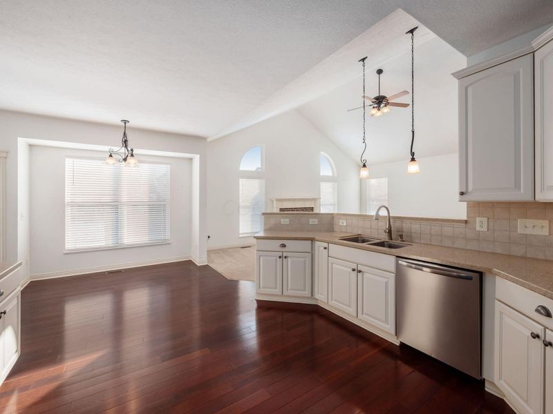 1327 Donahey Street, Columbus, OH 43235 Photo 23