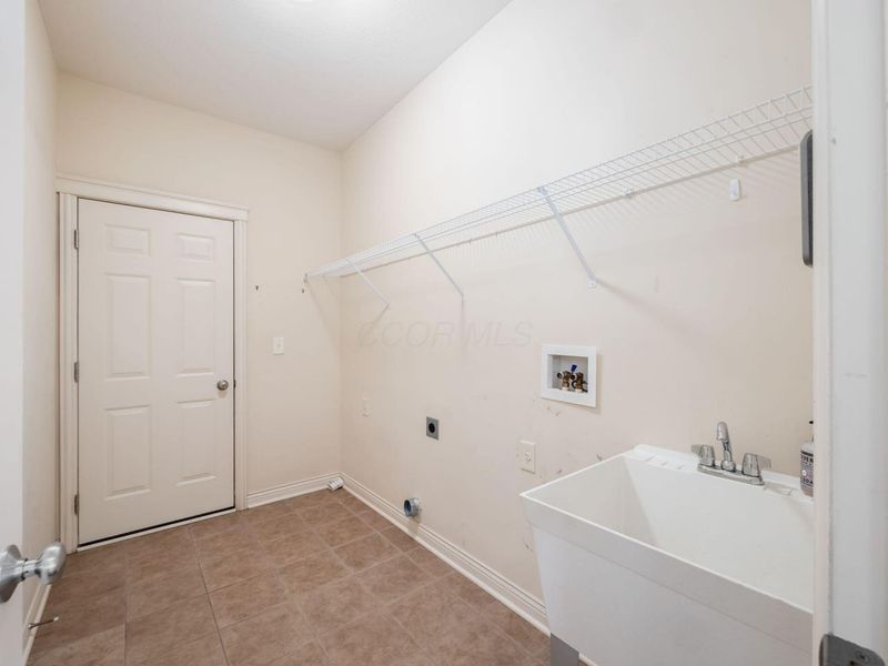 1327 Donahey Street, Columbus, OH 43235 Photo 25