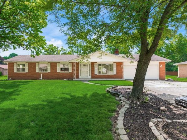 5166 Southern Grove Drive, Grove City, OH 43123