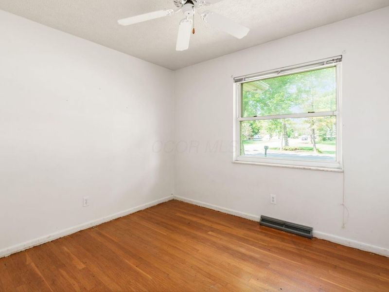 5166 Southern Grove Drive, Grove City, OH 43123 Photo 19