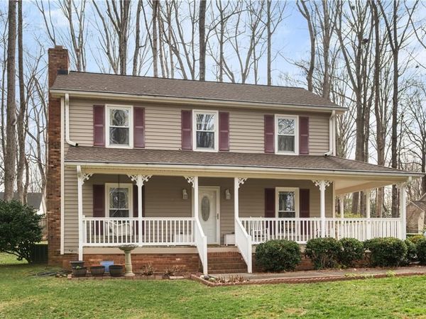 1337 Robin Hood Forest Drive, Pfafftown, NC 27040