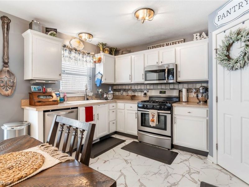 419 Whitetail Trail NE, Canton, OH 44704 Photo 14