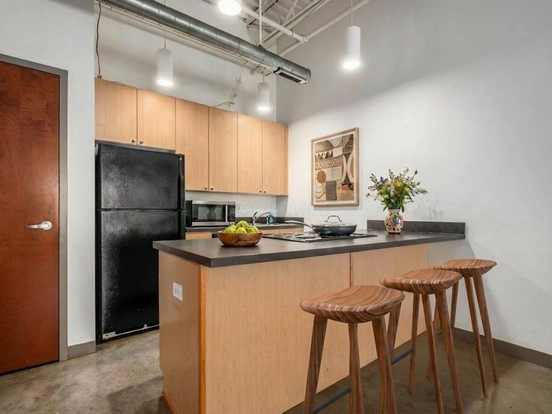 769 N High Street, Unit R303, Columbus, OH 43215 Photo 6