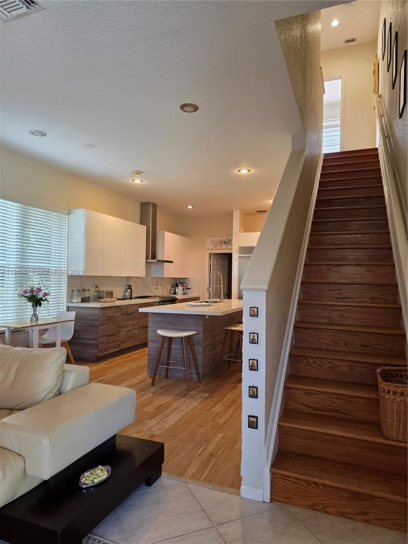 1905 Harbor View Cir, Weston, FL 33327 Photo