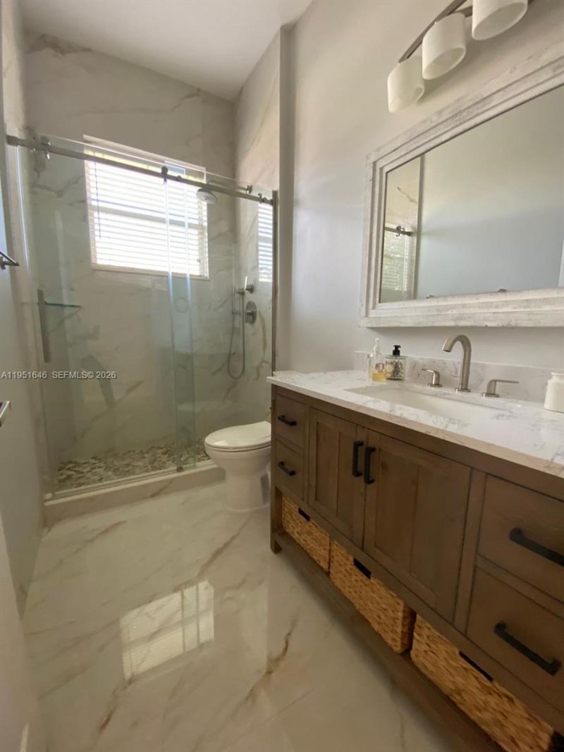 1905 Harbor View Cir, Weston, FL 33327 Photo