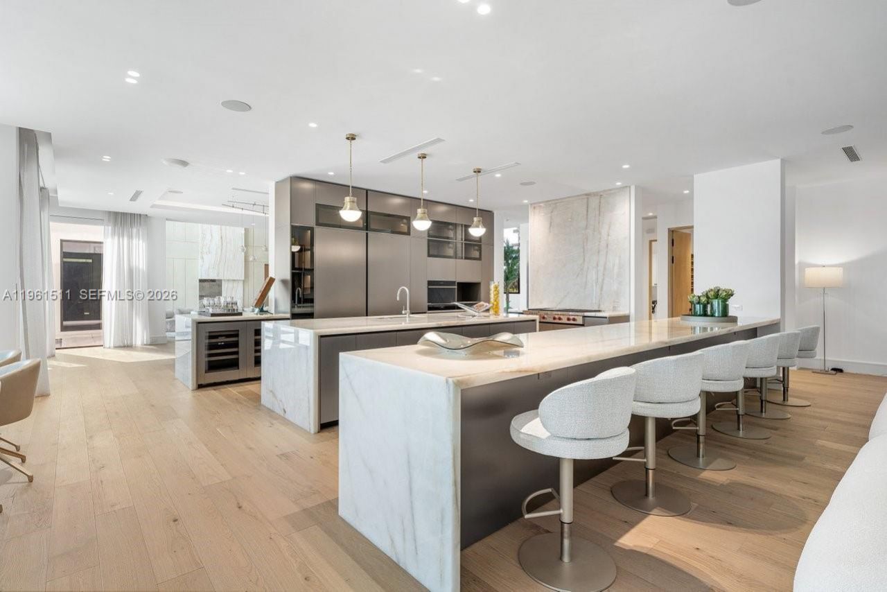 1107 Hillsboro Mile , Hillsboro Beach, FL 33062 Photo