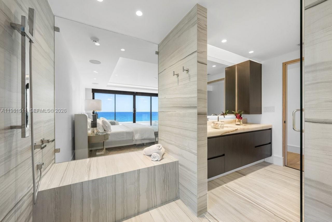 1107 Hillsboro Mile , Hillsboro Beach, FL 33062 Photo