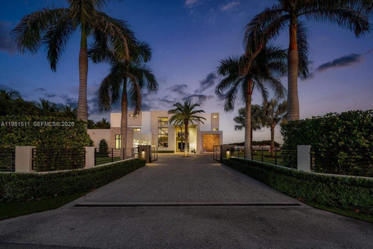 1107 Hillsboro Mile , Hillsboro Beach, FL 33062 Photo