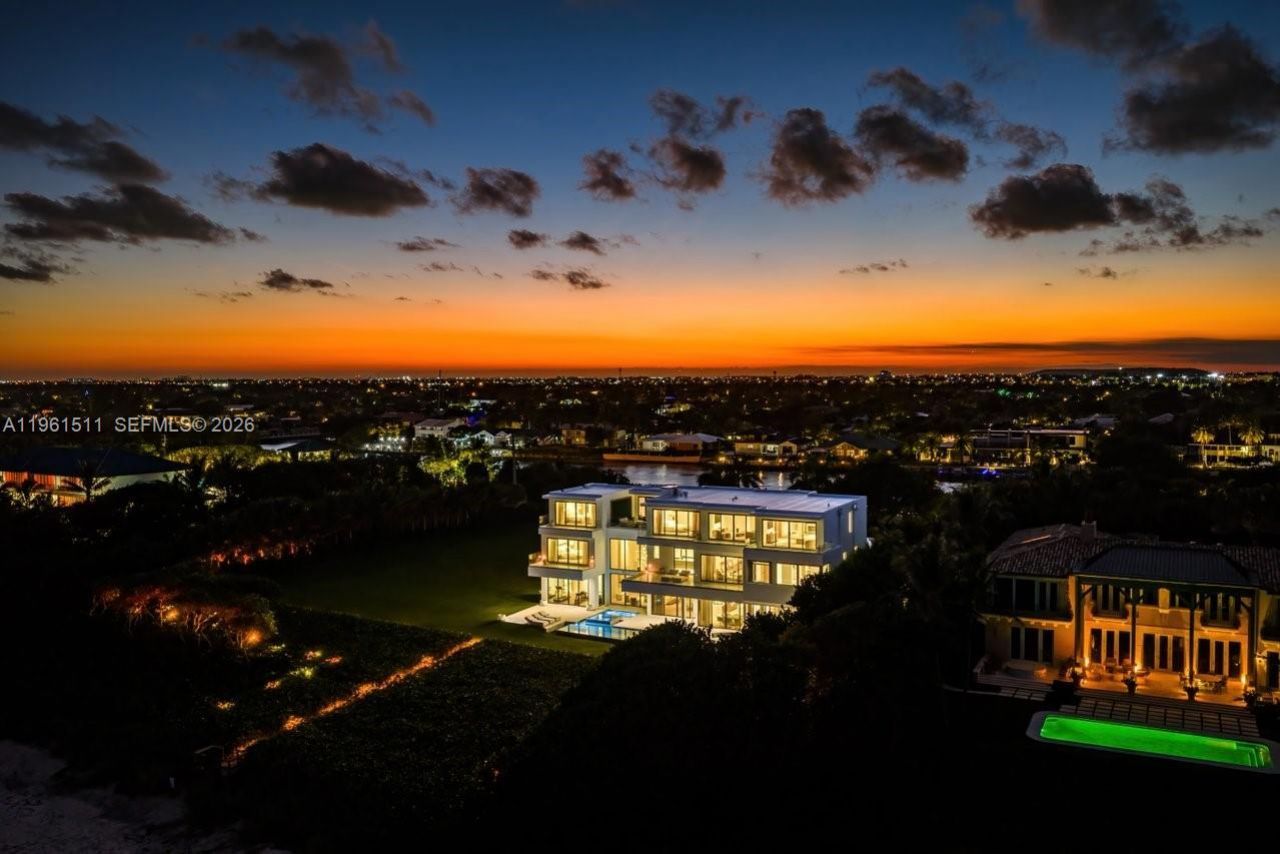 1107 Hillsboro Mile , Hillsboro Beach, FL 33062 Photo