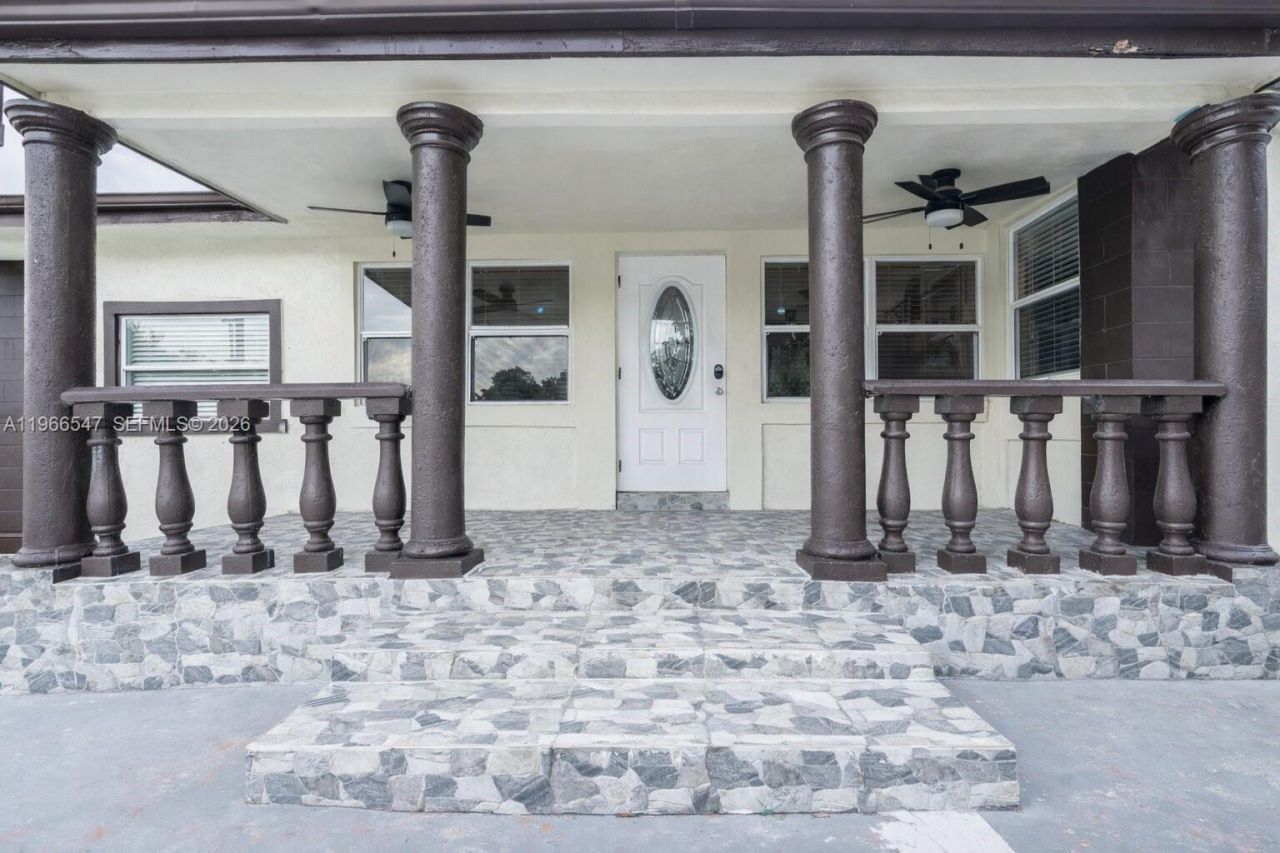 65 NW 118th St, Miami, FL 33168 Photo