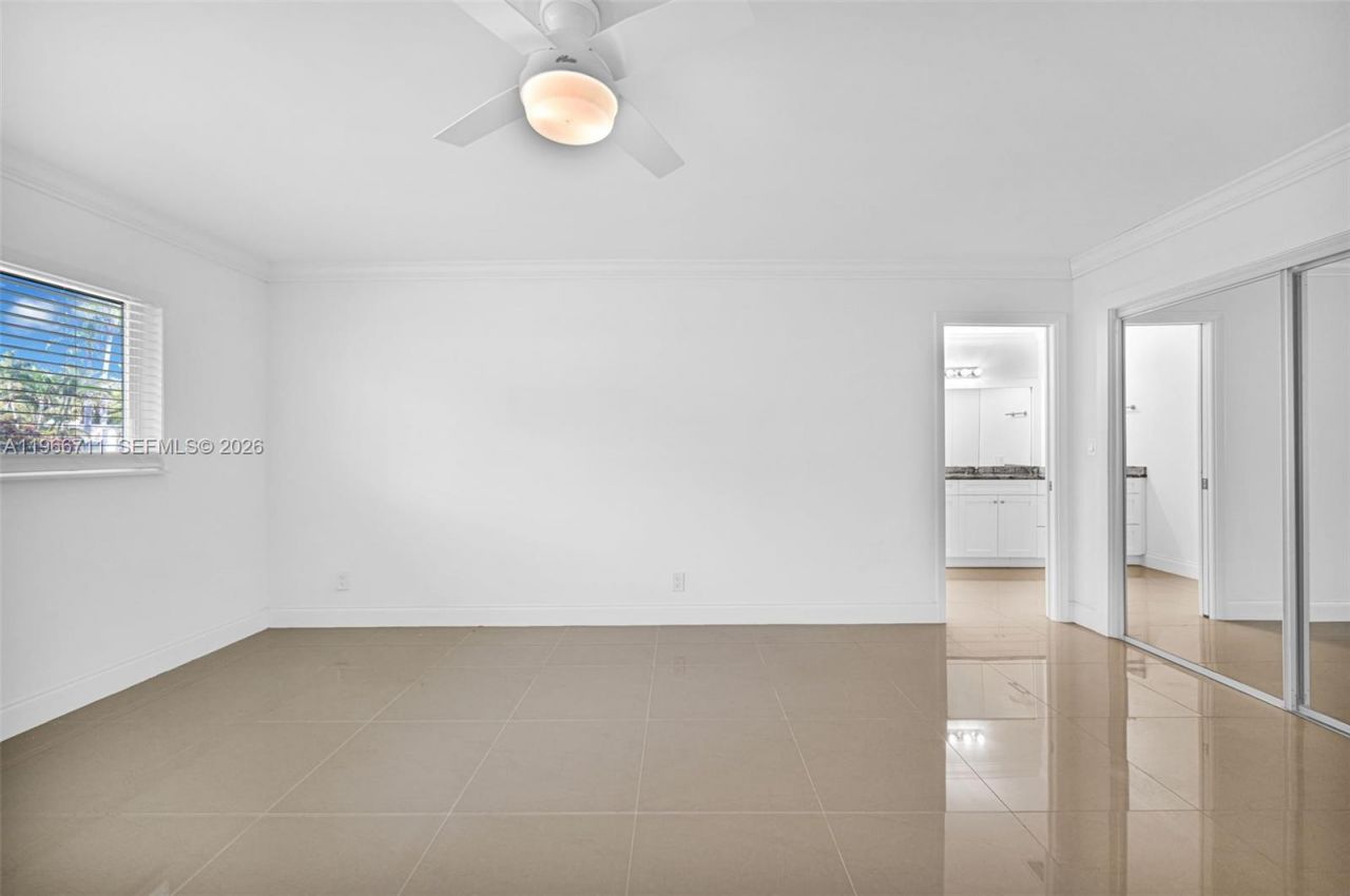 820 E Cypress Ln , Unit V-38, Pompano Beach, FL 33069 Photo