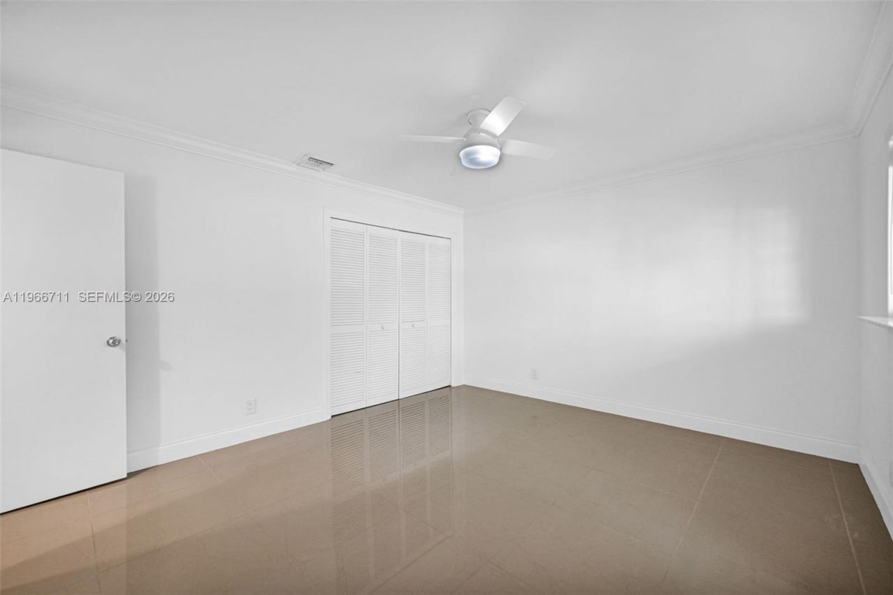 820 E Cypress Ln , Unit V-38, Pompano Beach, FL 33069 Photo