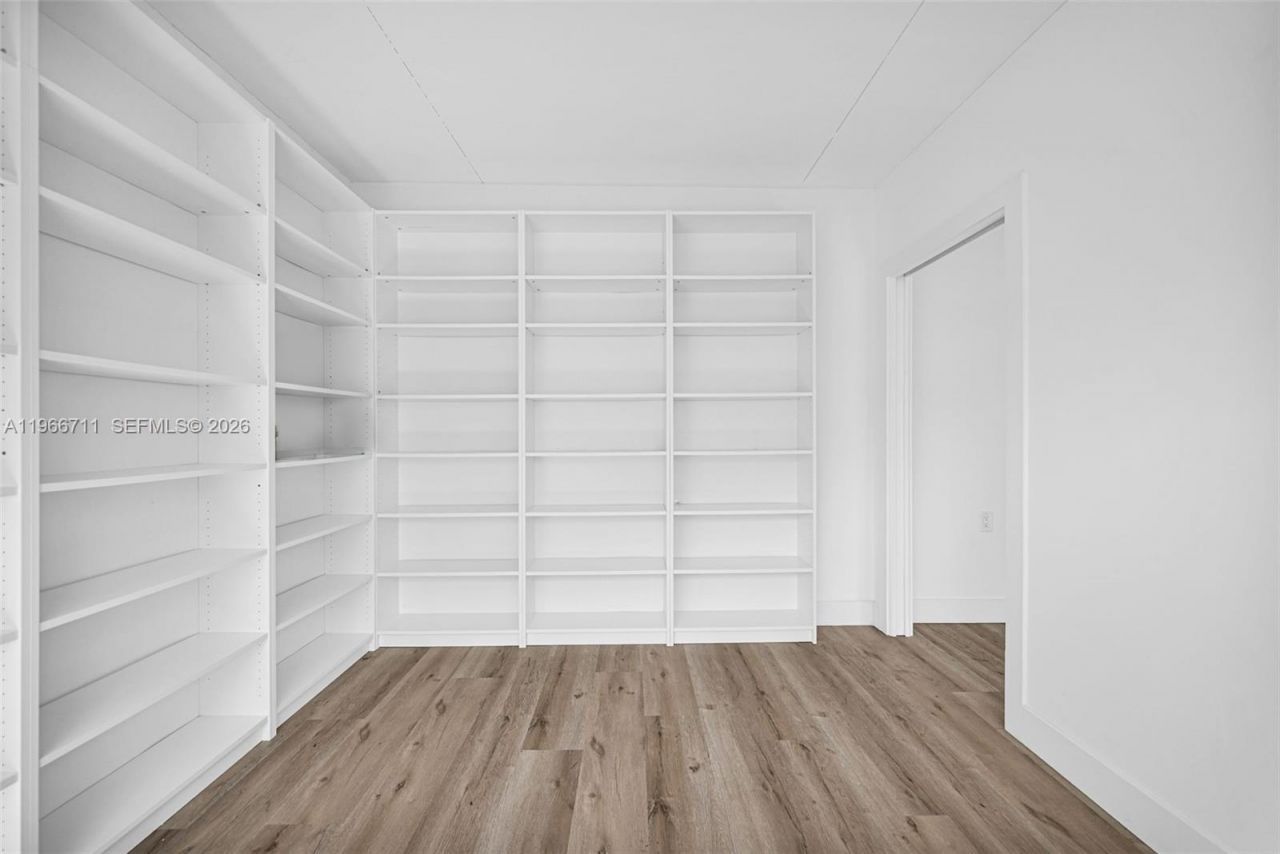 820 E Cypress Ln , Unit V-38, Pompano Beach, FL 33069 Photo