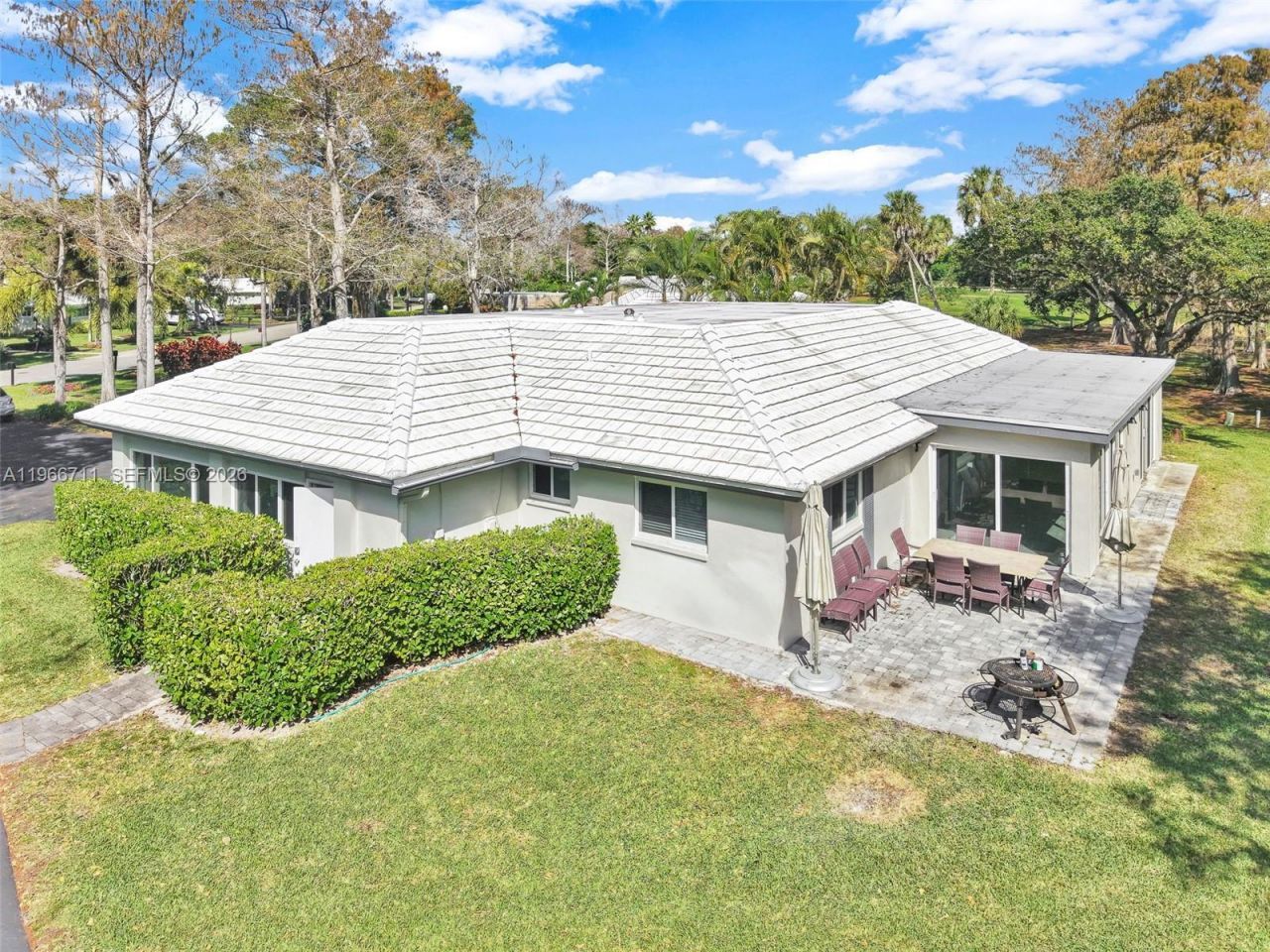 820 E Cypress Ln , Unit V-38, Pompano Beach, FL 33069 Photo