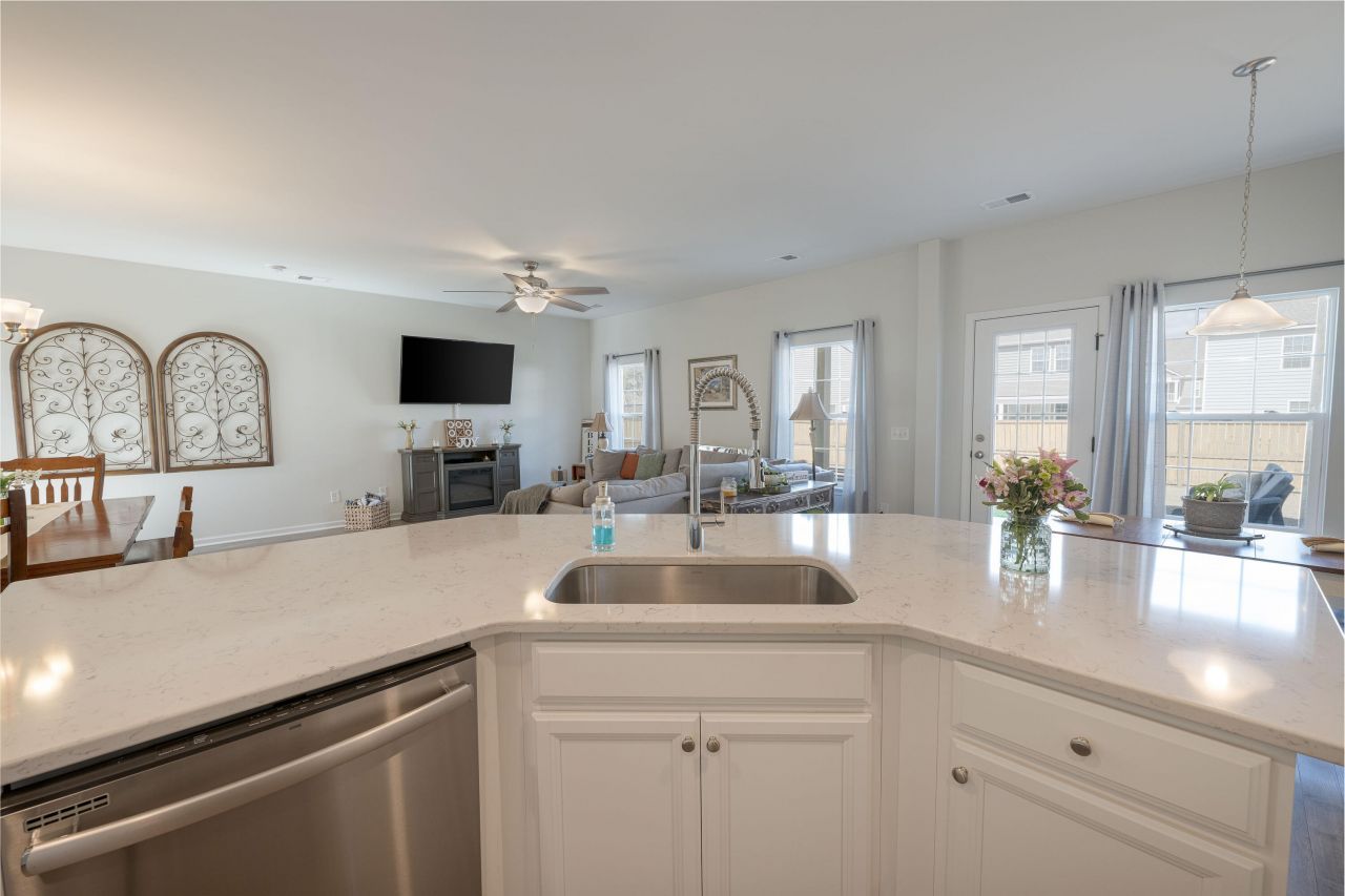 1310 Berry Grove Drive Photo 10