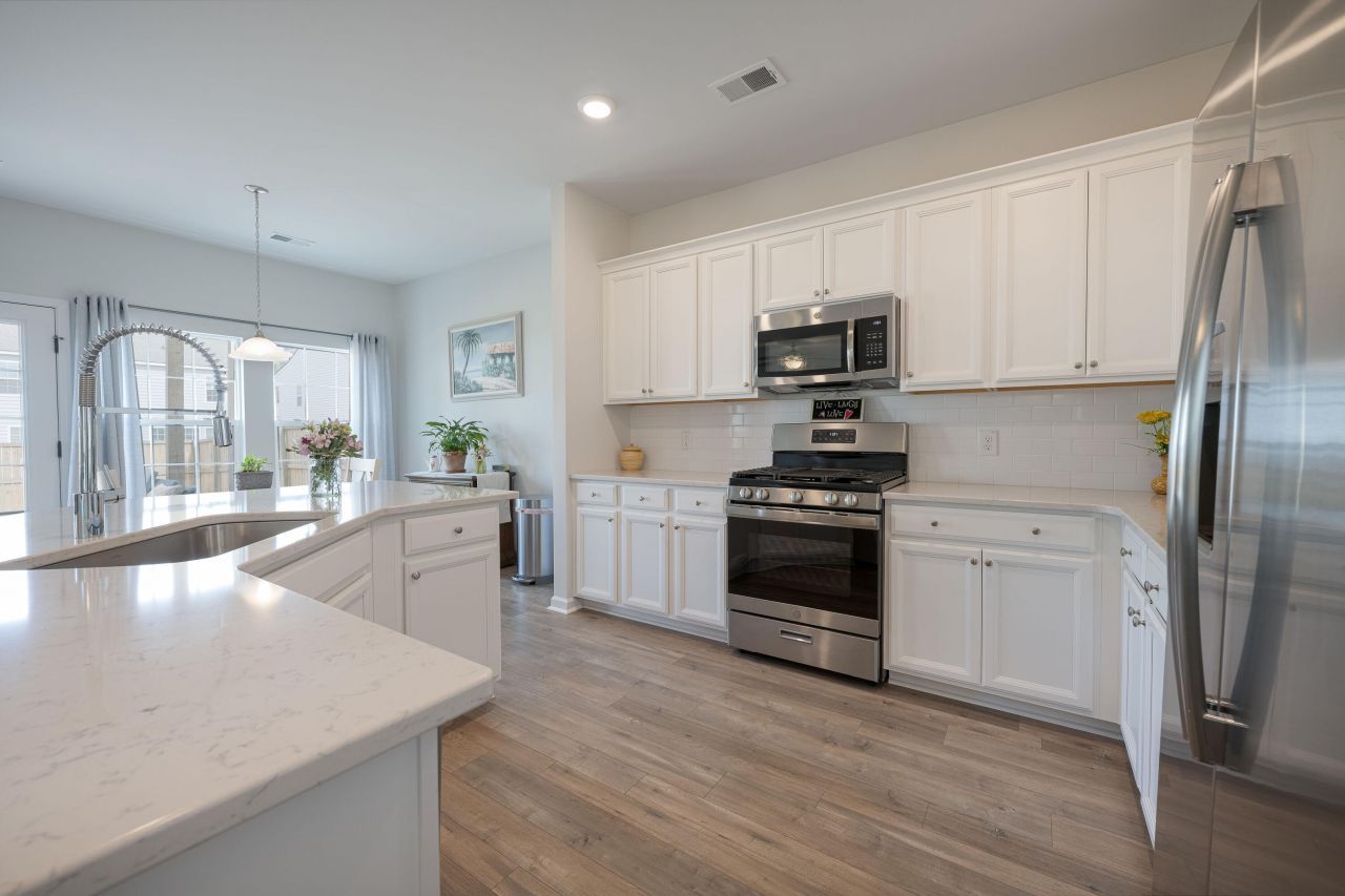 1310 Berry Grove Drive Photo 14