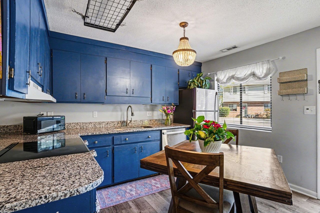 5137 Inlet Garden Ct.  Photo 8