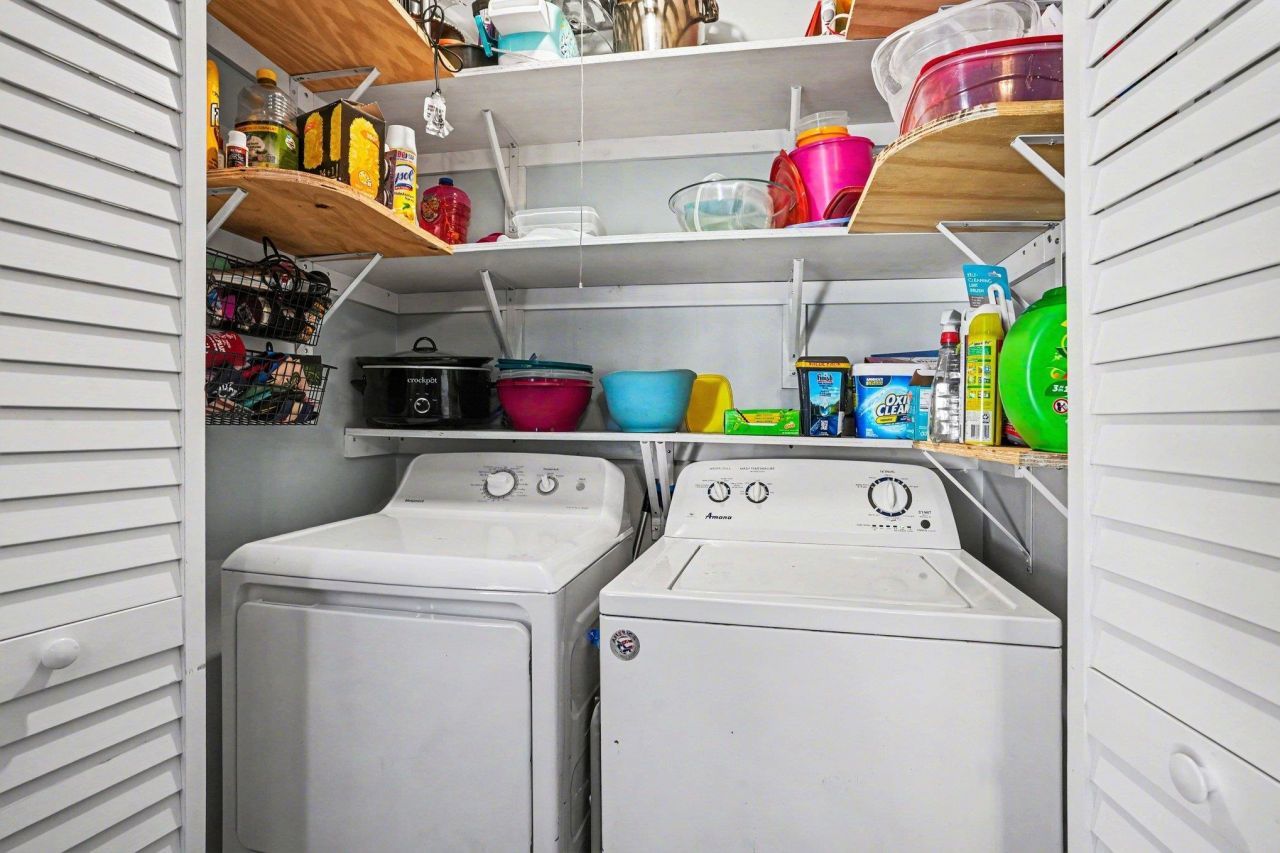 5137 Inlet Garden Ct. Photo 9