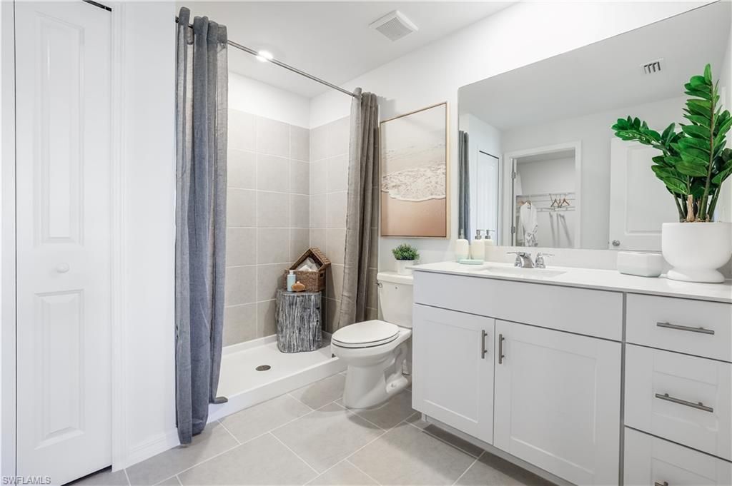 324 Marta Dr, Lehigh Acres, FL 33936 Photo