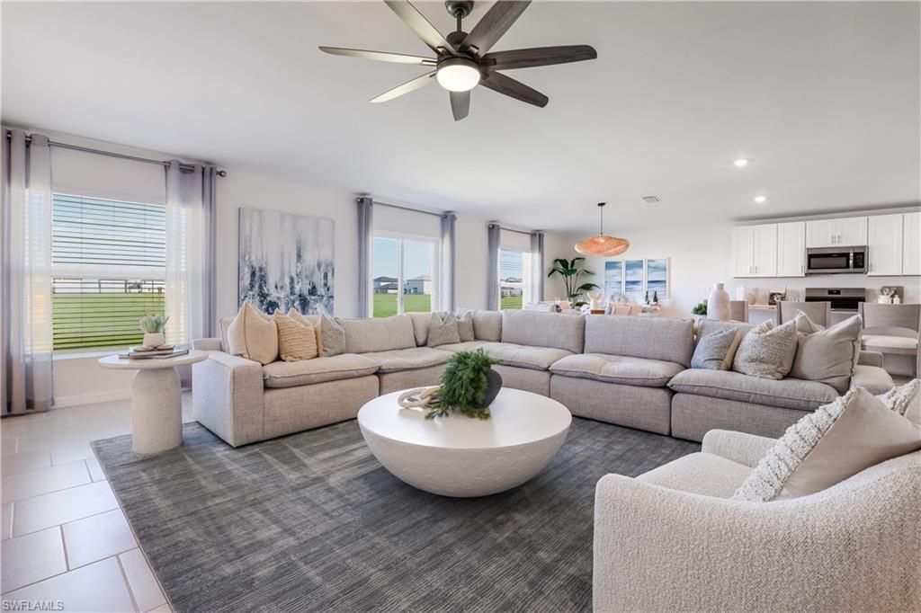 324 Marta Dr, Lehigh Acres, FL 33936 Photo