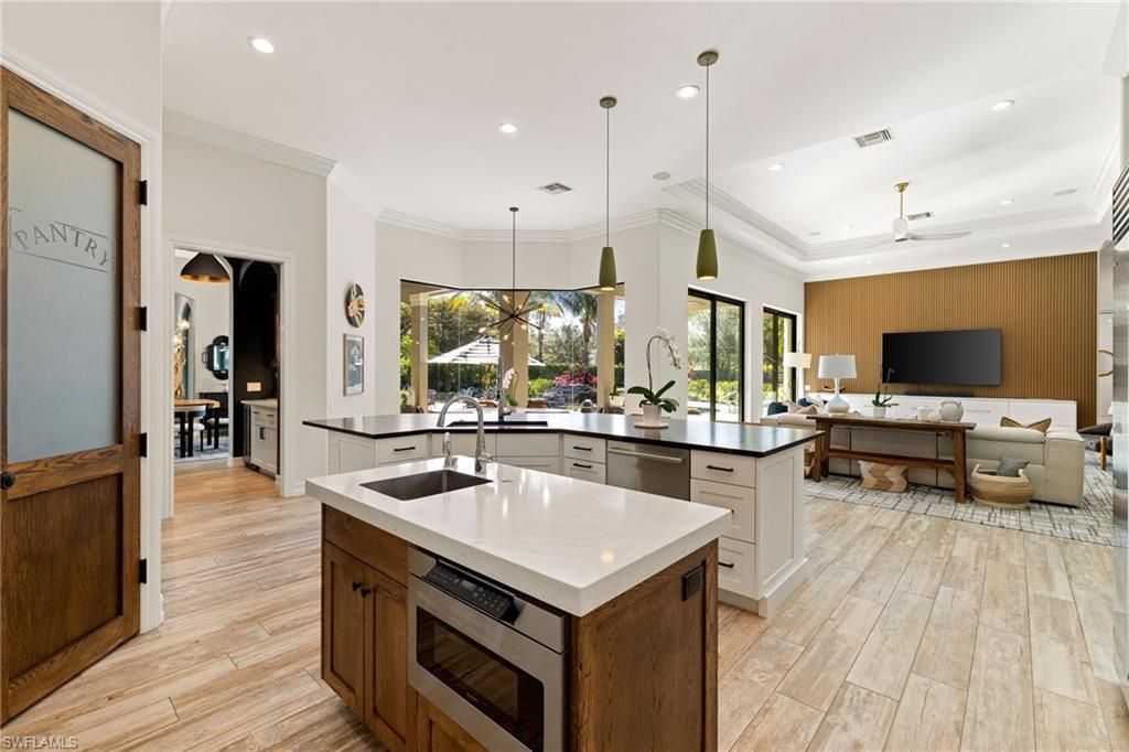 6610 Sable Ridge Ln, Naples, FL 34109 Photo