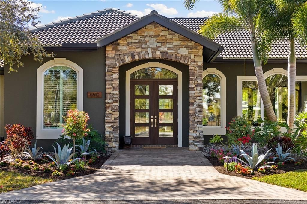 6610 Sable Ridge Ln, Naples, FL 34109 Photo