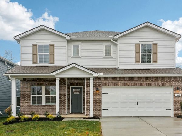 108 Vanguard Dr, La Vergne, TN 37086