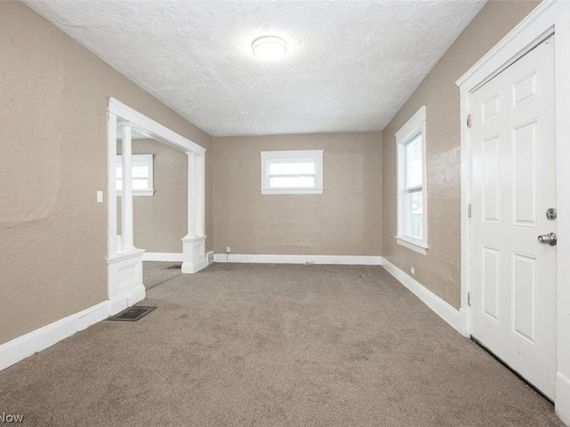 3372 E 145th Street, Cleveland, OH 44120 Photo 2