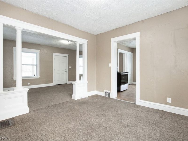 3372 E 145th Street, Cleveland, OH 44120 Photo 6