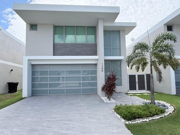 128 CALLE CENTRAL PARK, Bayam?´n, PR 00959