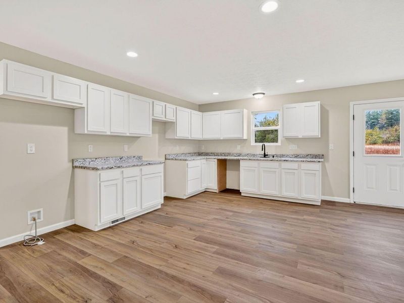 358 Elm Street, New Straitsville, OH 43766 Photo 14